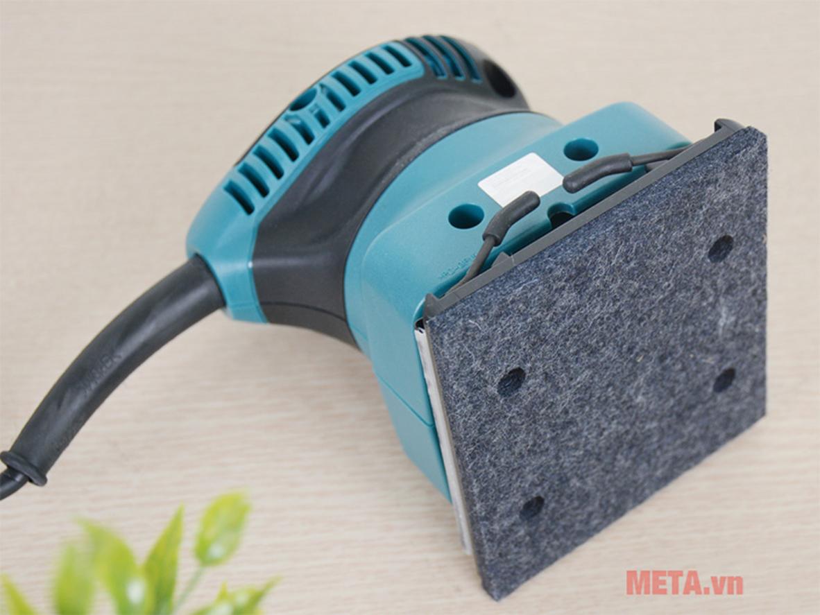 Hệ thống hút bụi tích hợp và tay cầm cao su