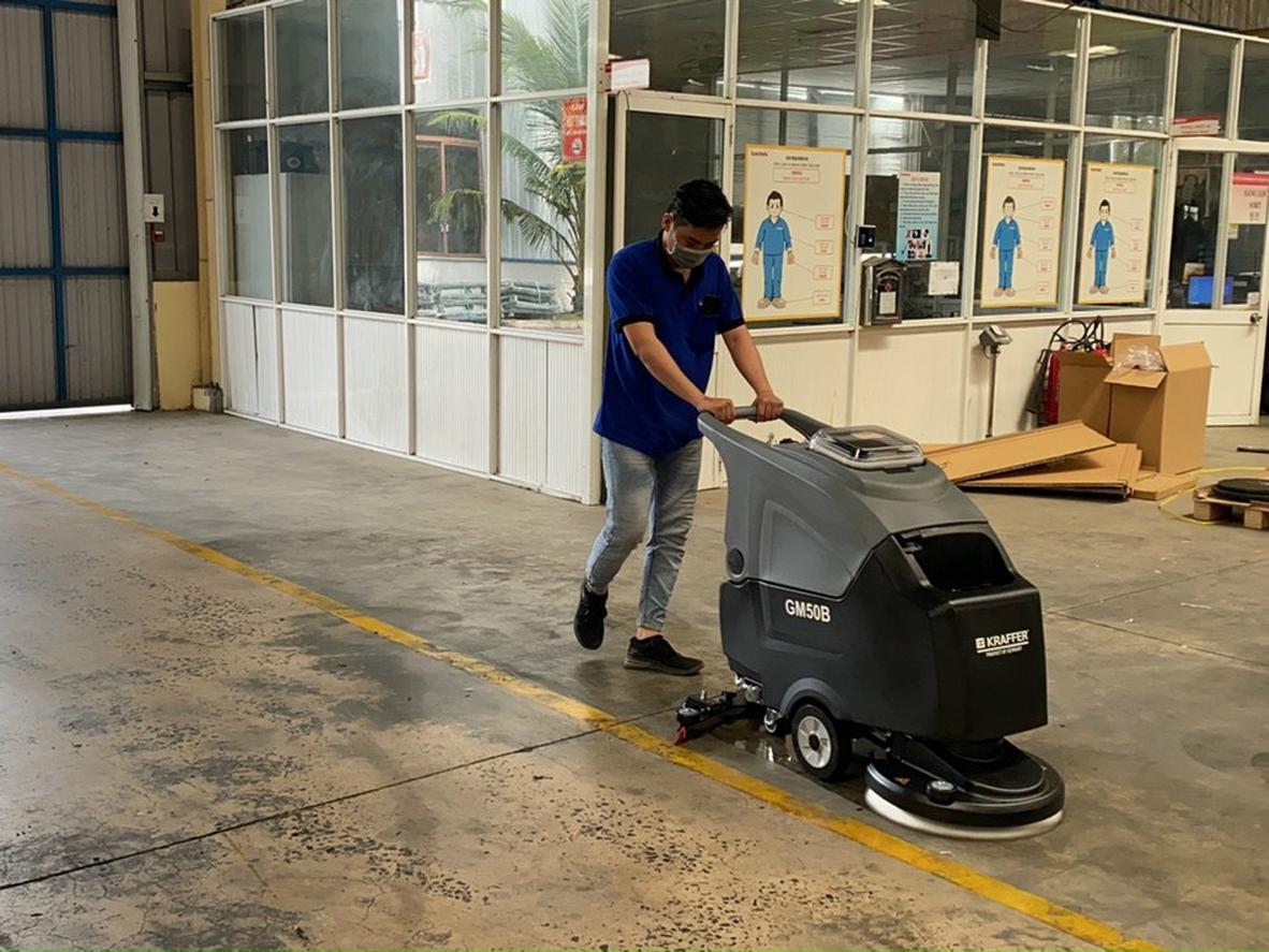 Tổng quan Máy chà sàn liên hợp Kraffer GM50B