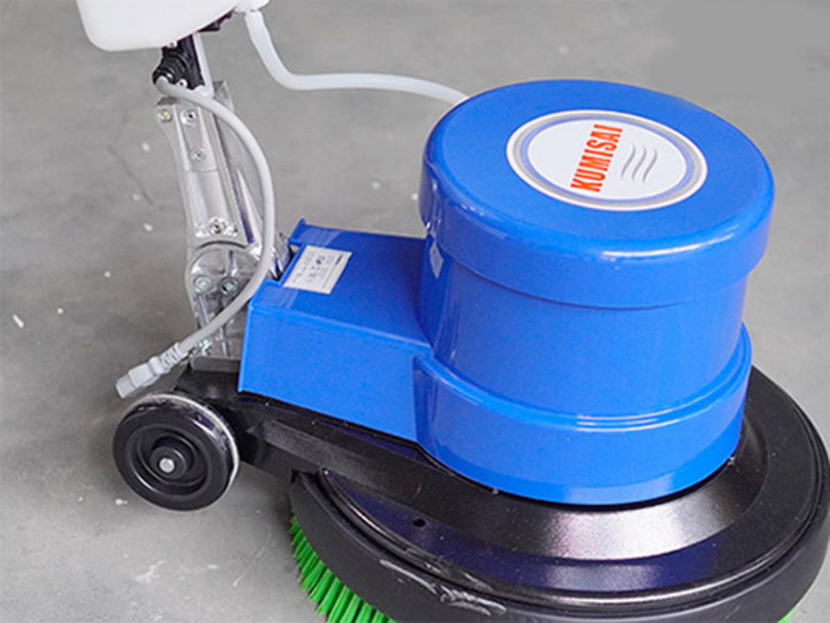 Thiết kế tay cầm, bánh xe và dây dài của Kumisai KMS523