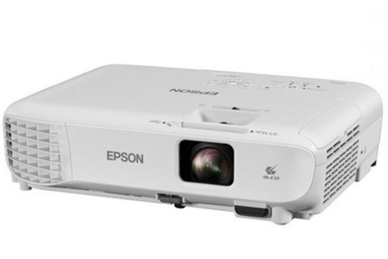 Độ sáng 4.100 ANSI Lumens giúp trình chiếu tự tin hơn