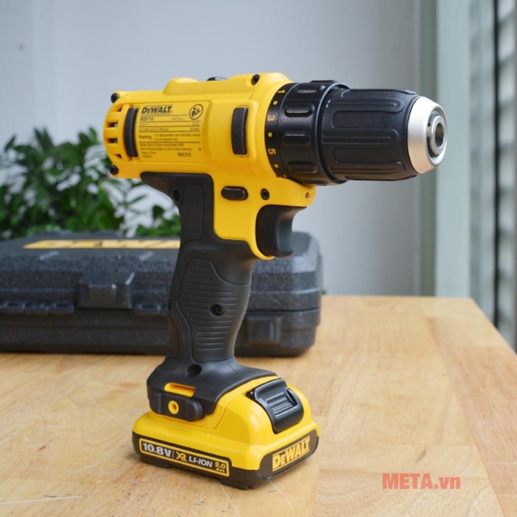 Thiết kế nhỏ gọn, đầu kẹp 10mm tiện lợi