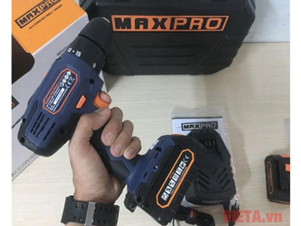 2 cấp tốc độ và lực siết ~29–30 Nm