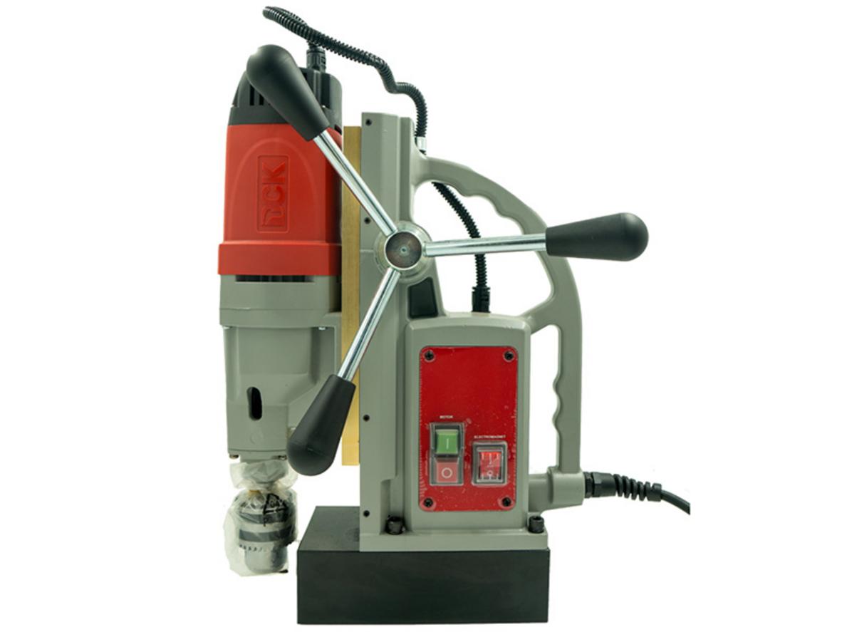 Tổng quan Máy khoan từ chạy điện DCK KJC23