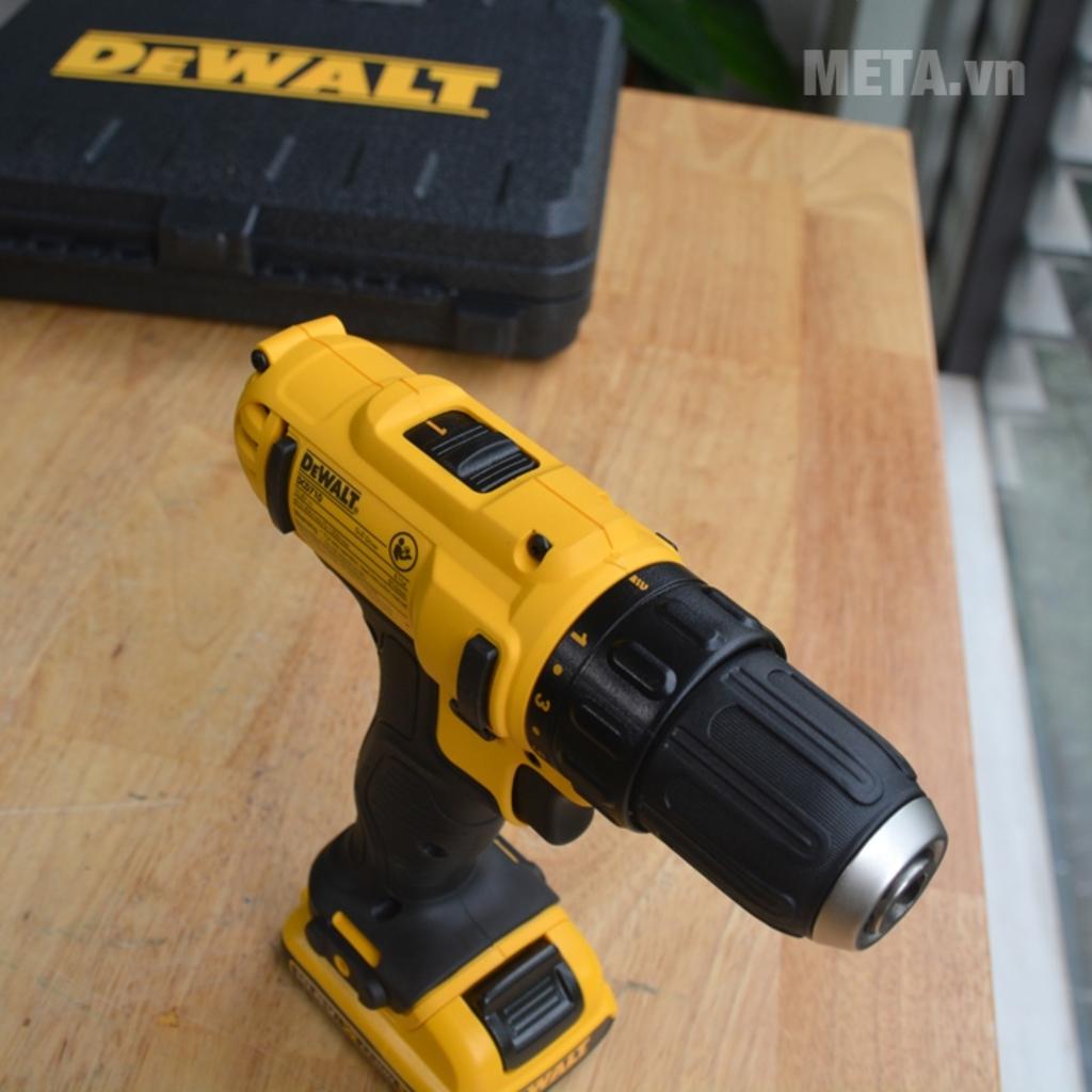 Tổng quan Máy khoan vặn vít dùng pin Dewalt DCD710D2