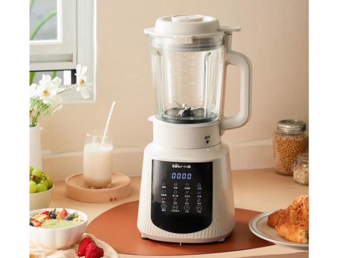 Công suất 1200W và 30.000 vòng/phút cho sữa mịn