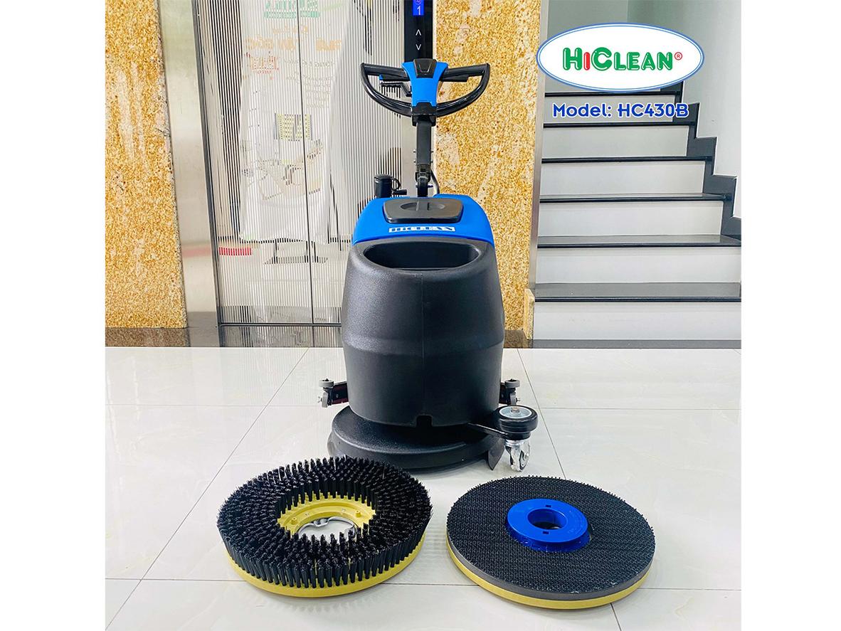 Motor chà 550W và motor hút 500W của HiClean HC430B