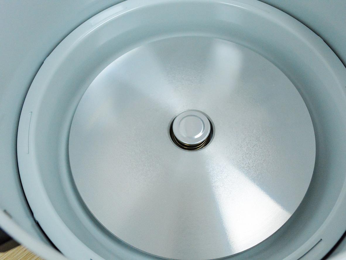 Nắp rời — tháo lắp và vệ sinh thuận tiện