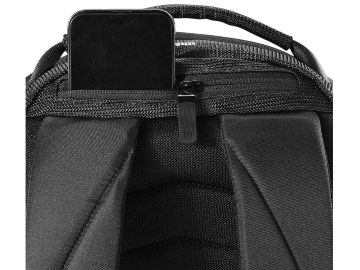 Ngăn giày riêng, tách biệt mùi và bẩn