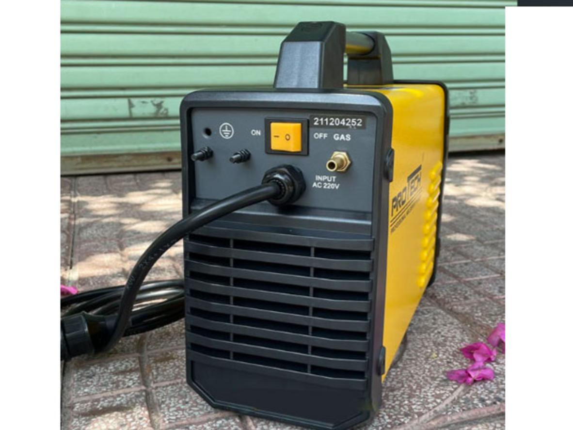 CUT40Max trên hiện trường, gọn nhẹ và dễ di chuyển