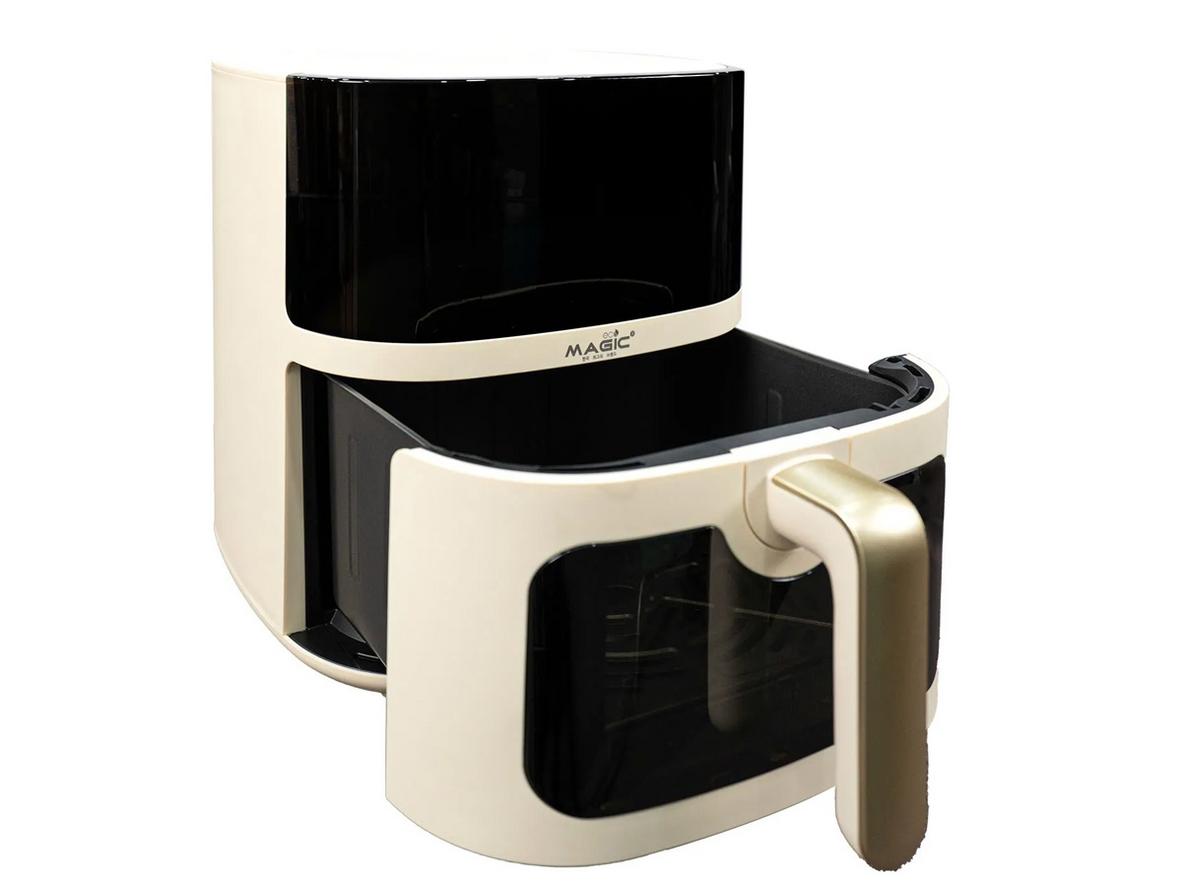 8 chương trình nấu sẵn và bảng điều khiển LED