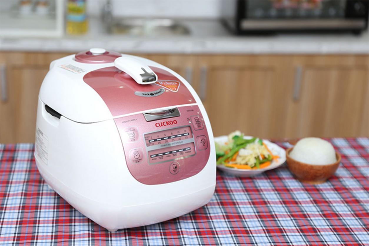 Tổng quan Nồi cơm áp suất điện tử Cuckoo CRP-G1015M (1.8 lít)
