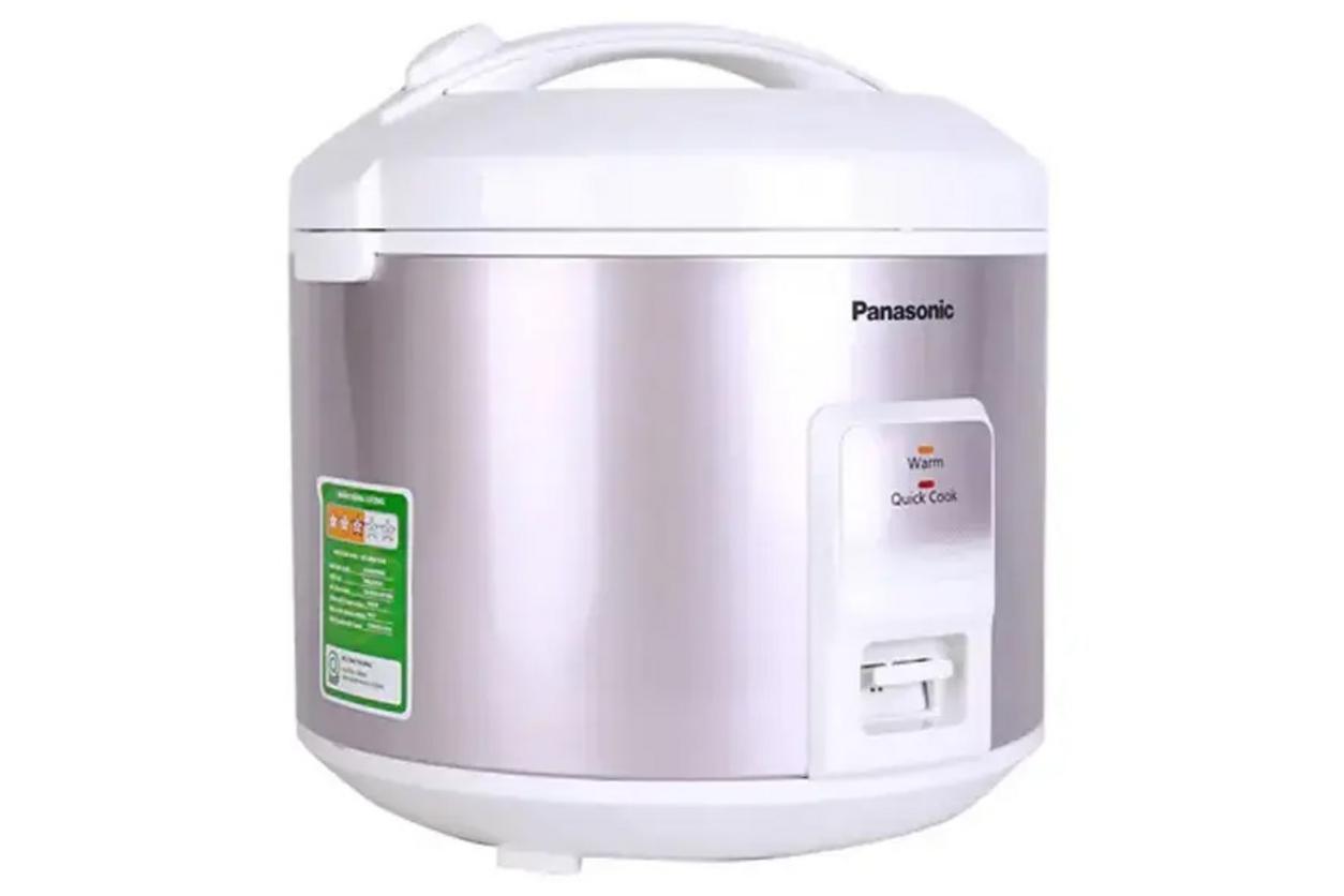 Công suất 800W và mâm nhiệt đáy giúp nấu nhanh
