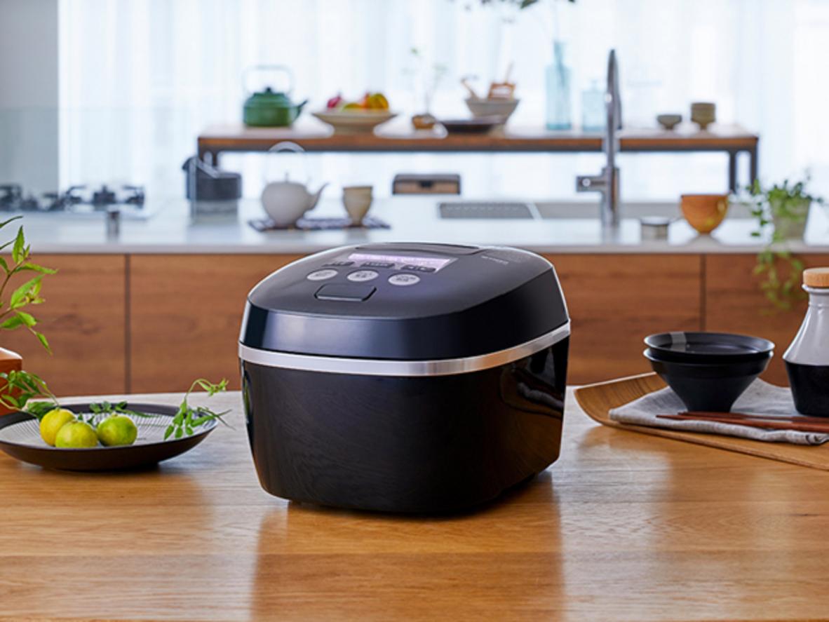 Tổng quan Nồi cơm điện tử cao tần áp suất Tiger JPC-W18W 1.8 lít