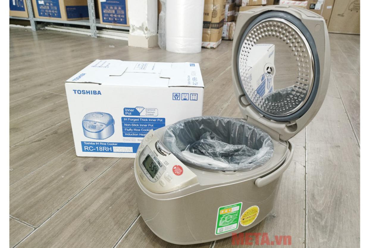 Tổng quan Nồi cơm điện tử cao tần Toshiba RC-18RH(CG)VN (1.8 lít)