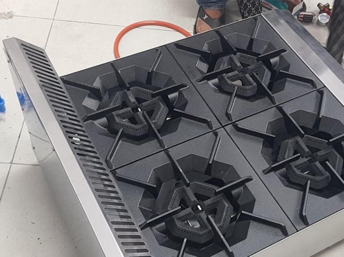 Công suất mạnh mẽ 80.000 BTU cho áp chảo nhanh