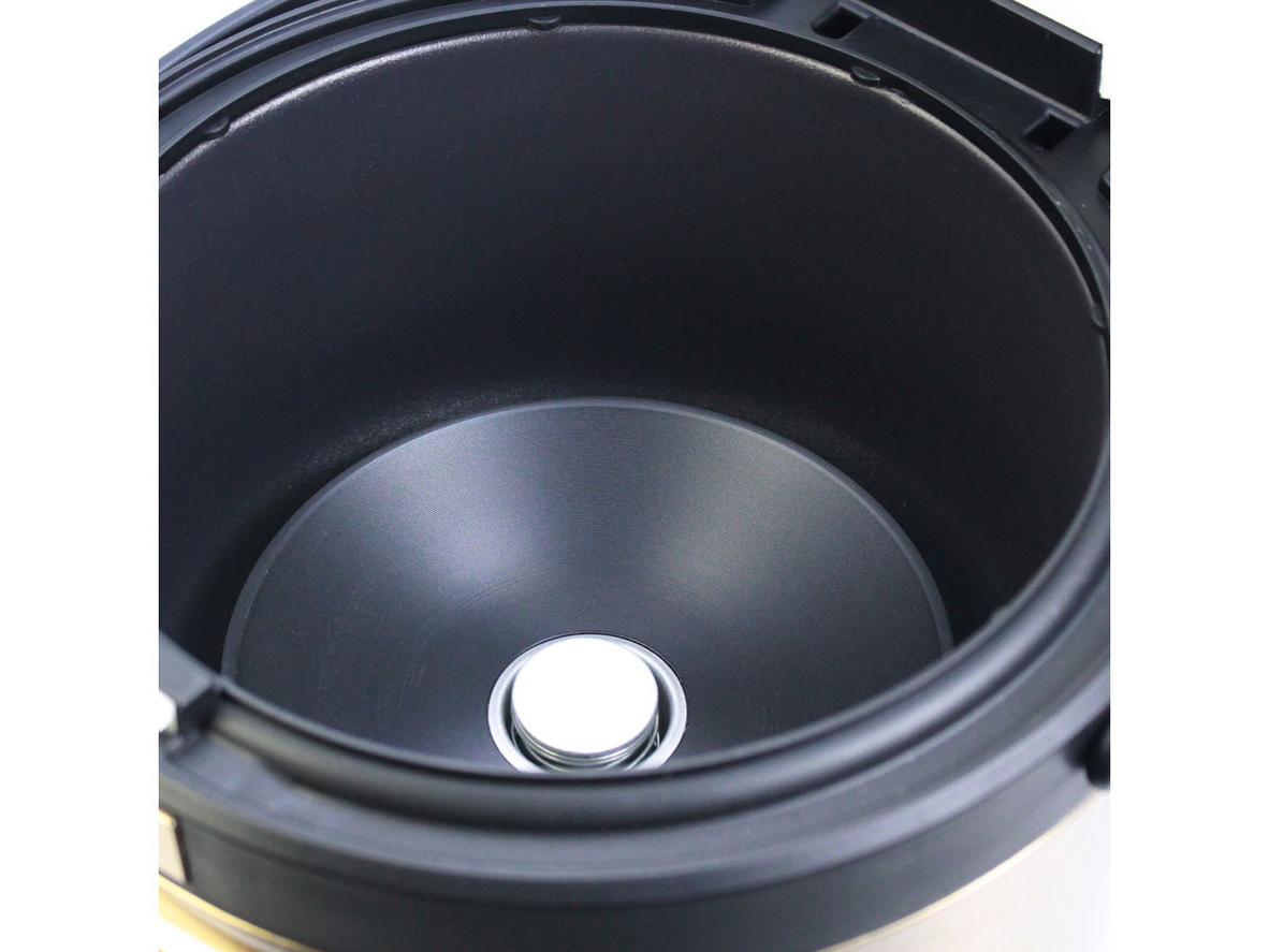 Phụ kiện đi kèm: xửng hấp, cốc đong, muỗng