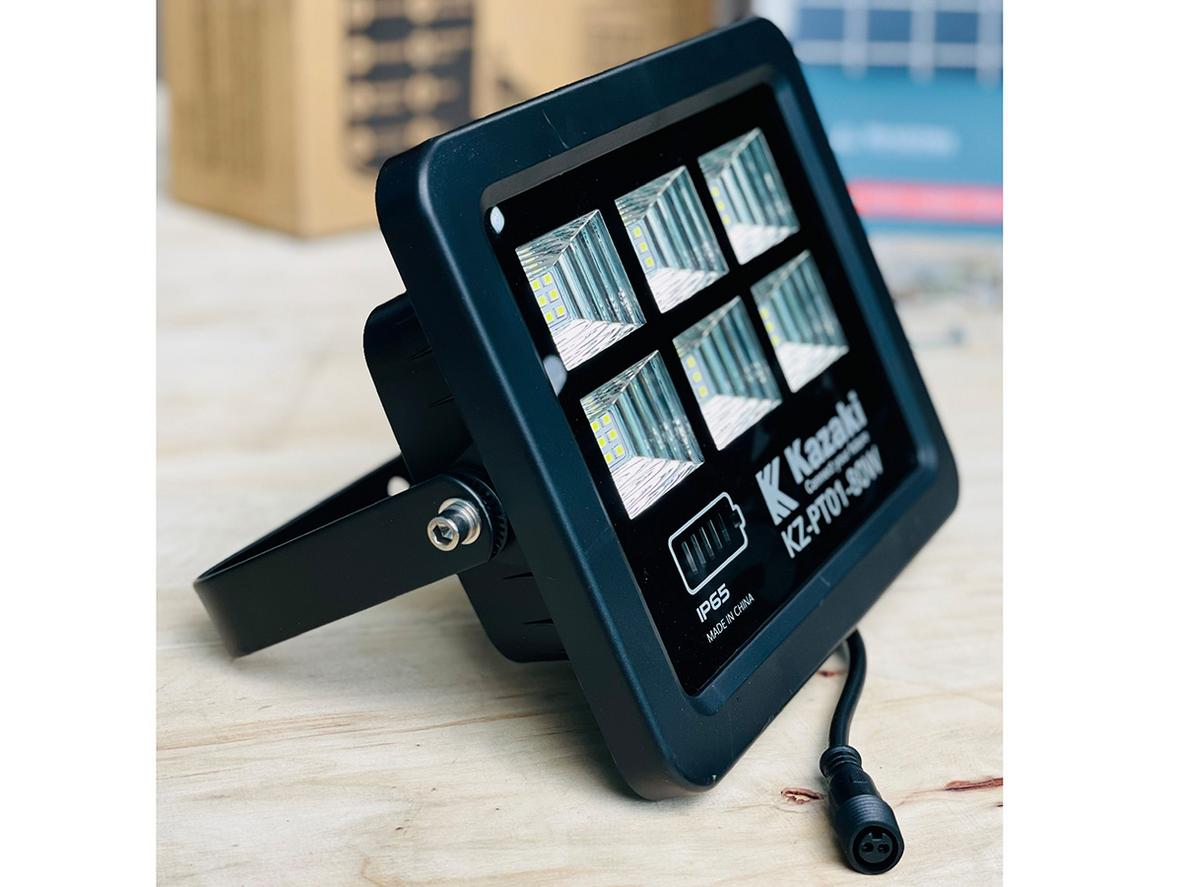 Pin 3.2V 10Ah và tấm pin sạc nhanh