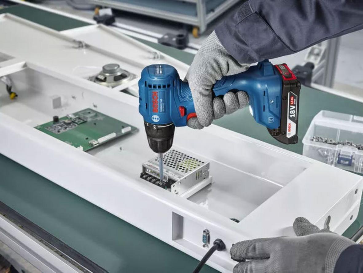 Precision Clutch giúp dừng chính xác, giảm lỗi vặn