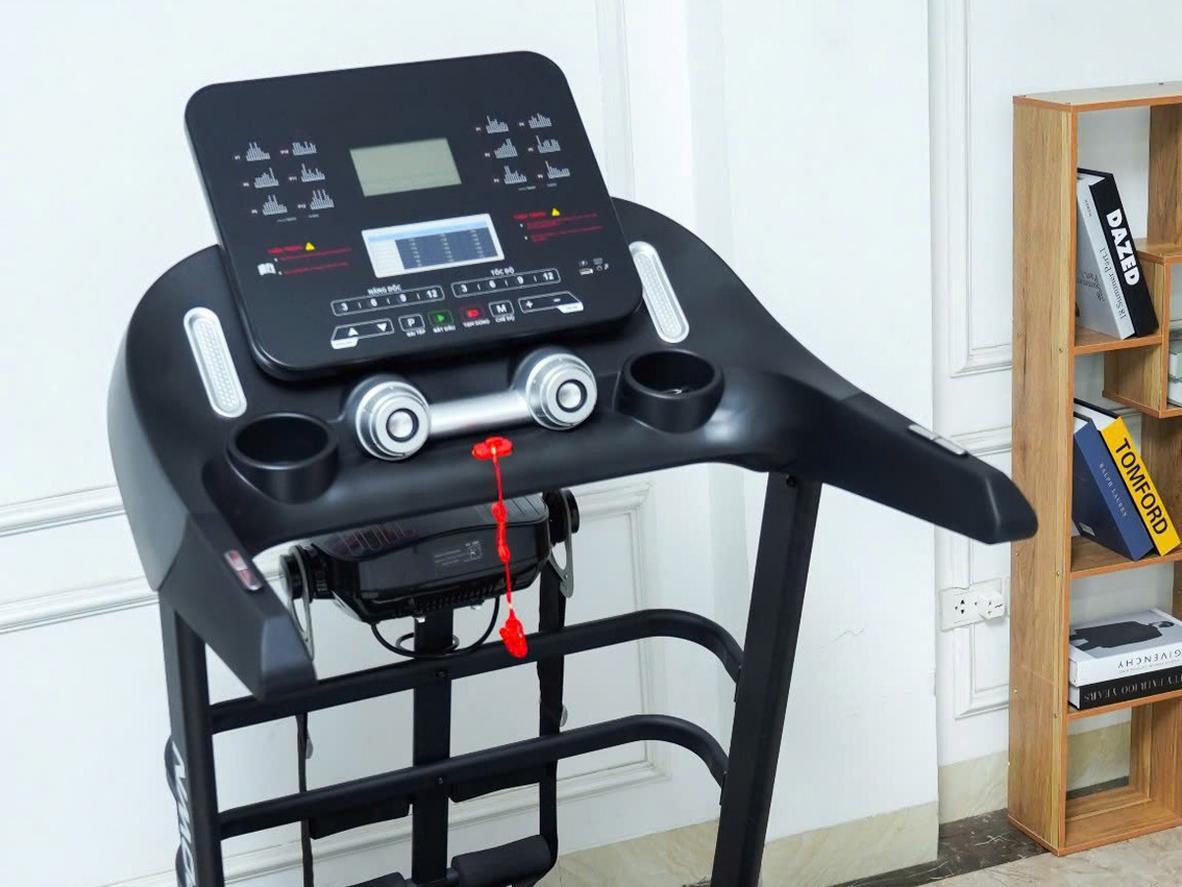 Thảm chạy 1330 x 480 mm của QS588