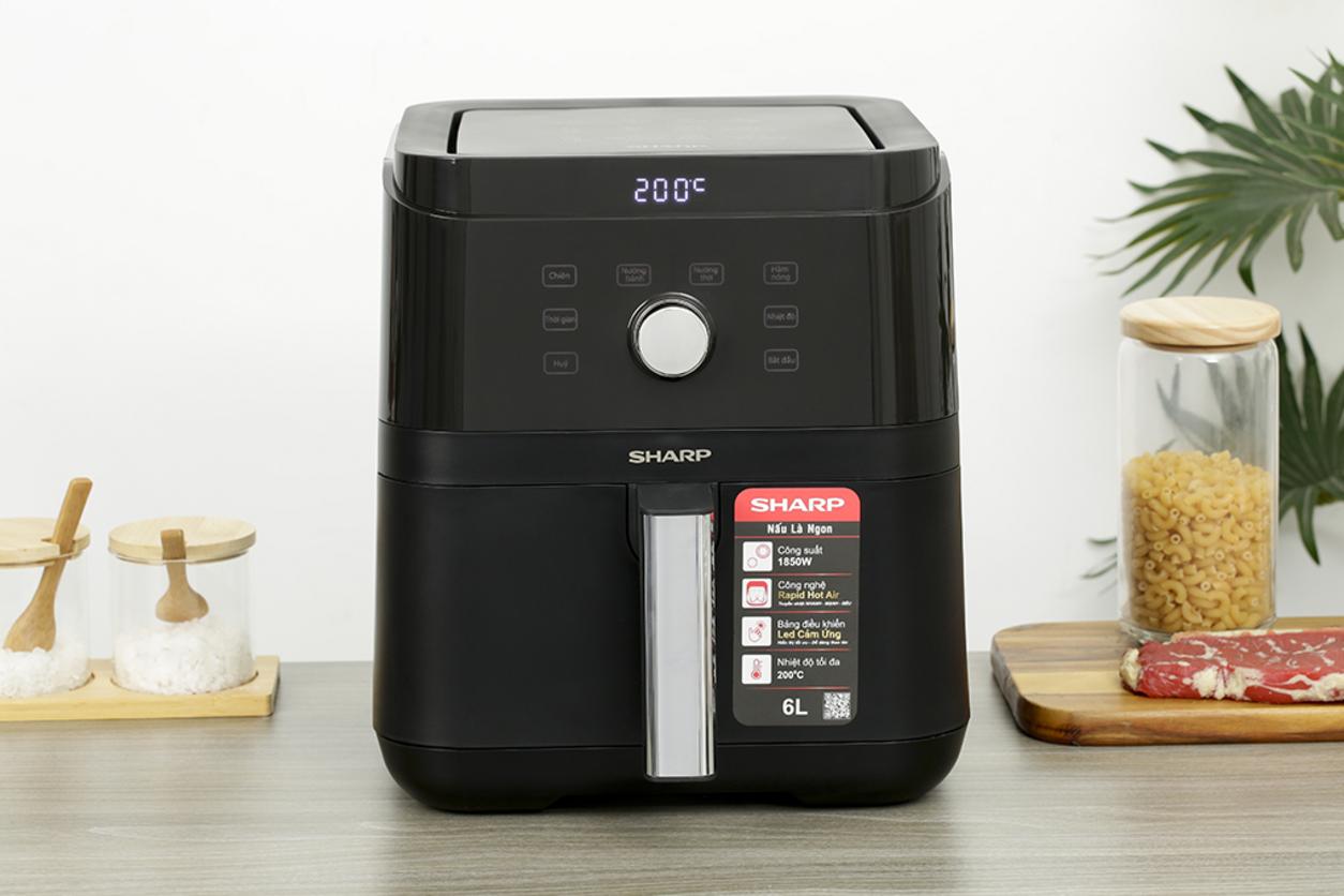Công nghệ Rapid Air 360° giúp thực phẩm chín đều, giòn ít dầu.