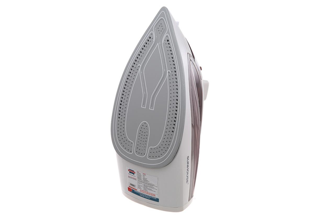 Công suất 2000W — nóng nhanh, ủi nhanh