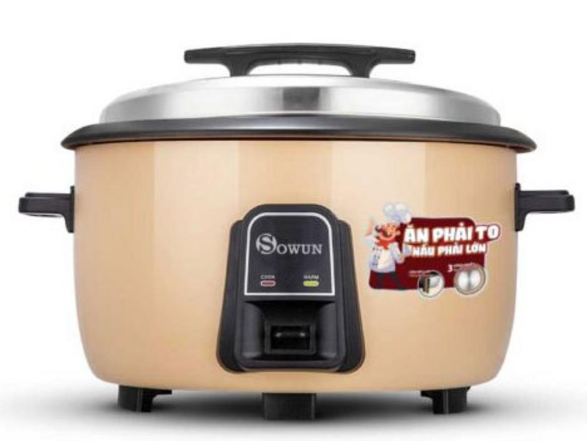 Công suất 2000W và chế độ tự động giữ ấm giúp tiết kiệm điện.