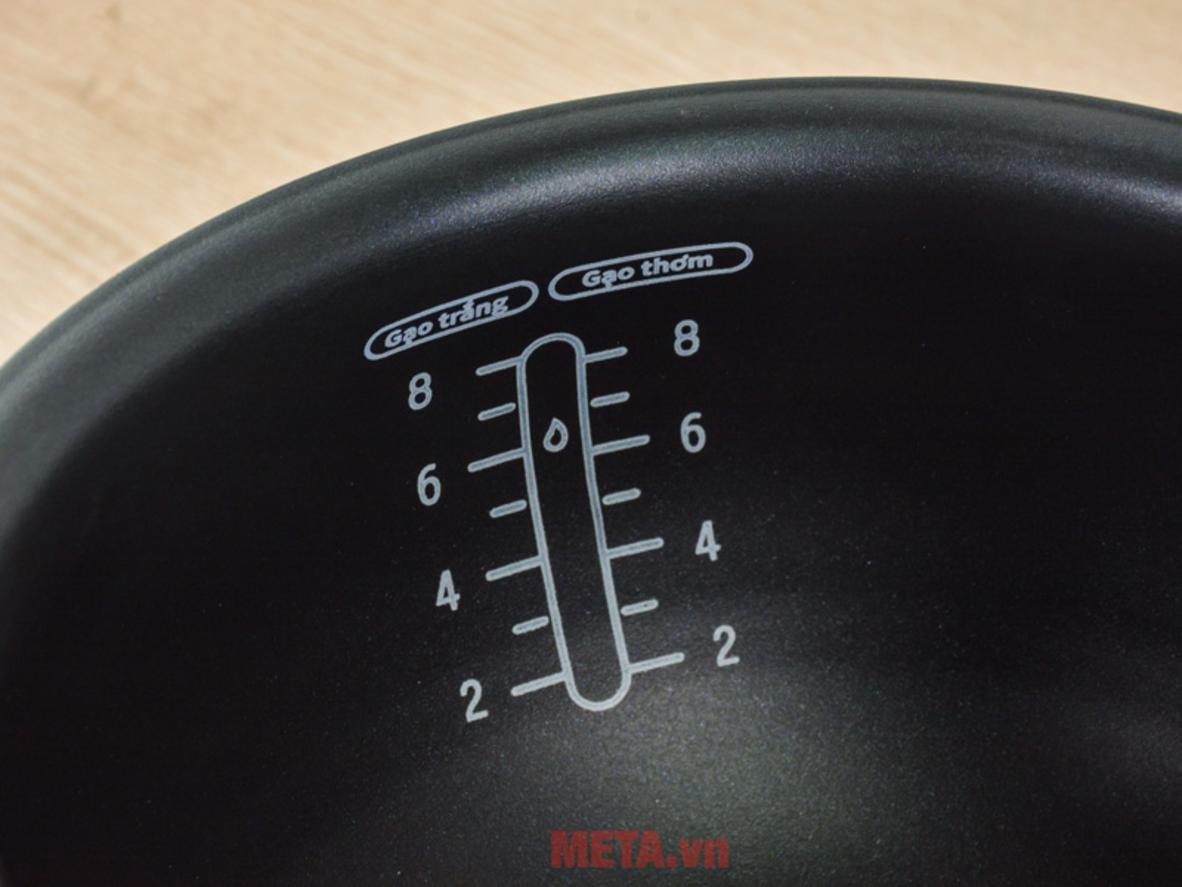 Công suất 1.200W và tiết kiệm điện của Tefal RK808168