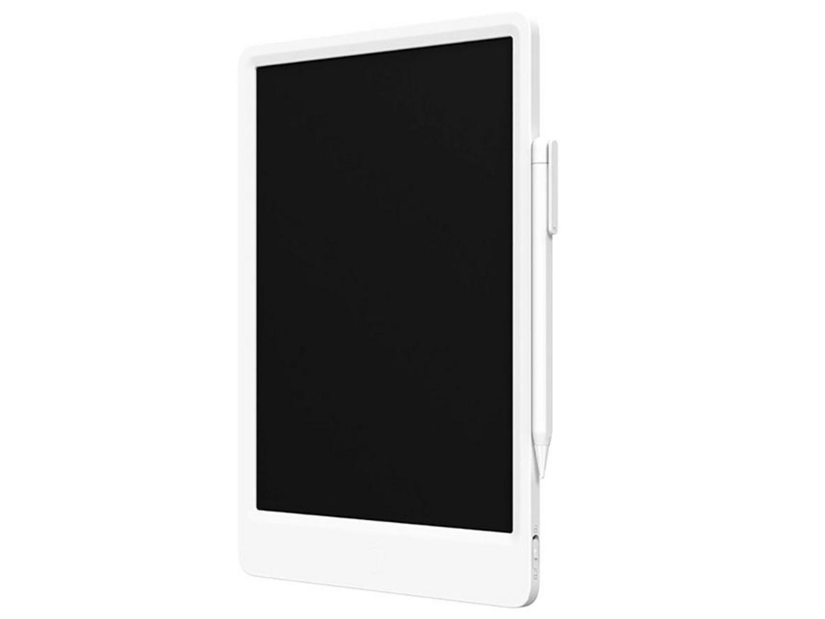 Mỏng nhẹ 8mm, tương đương A3 — tiện mang theo.