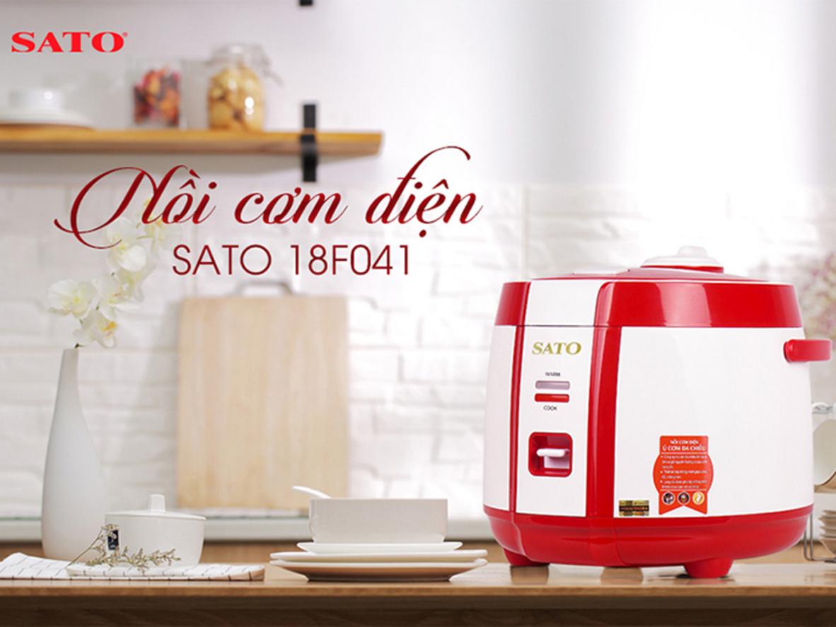Quai xách chắc và dây tháo rời — dễ cất giữ và di chuyển.