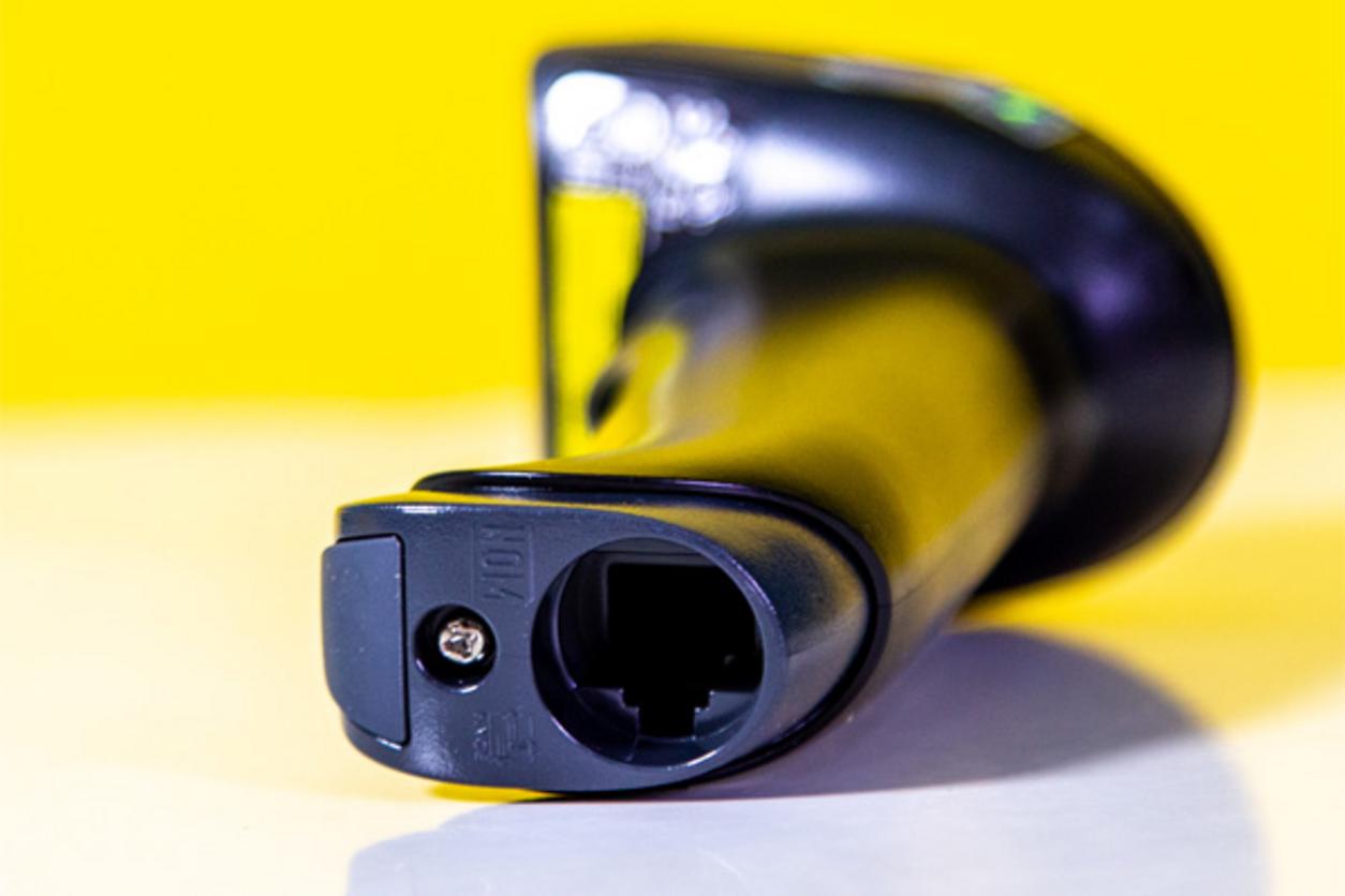 Tốc độ 100 scan/s và tính năng CodeGate cho quét chính xác