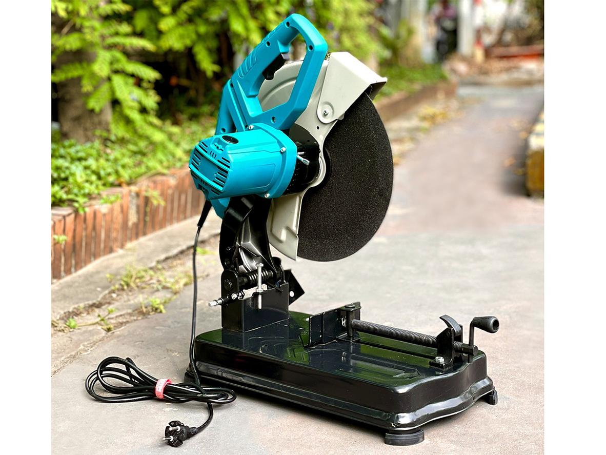 Tốc độ không tải và mô tơ chổi than cho vận hành ổn định