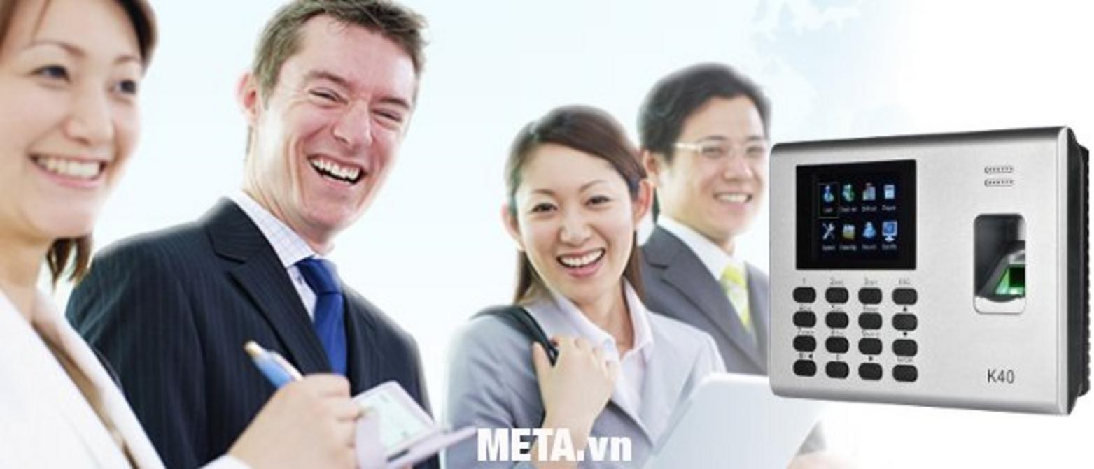 Tốc độ nhận dạng vân tay của Kobio K40 giảm thời gian chờ cho nhân viên trong giờ cao điểm.