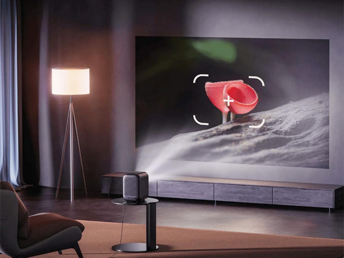Tự động lấy nét, keystone và tránh vật cản: setup nhanh, ít phải chỉnh