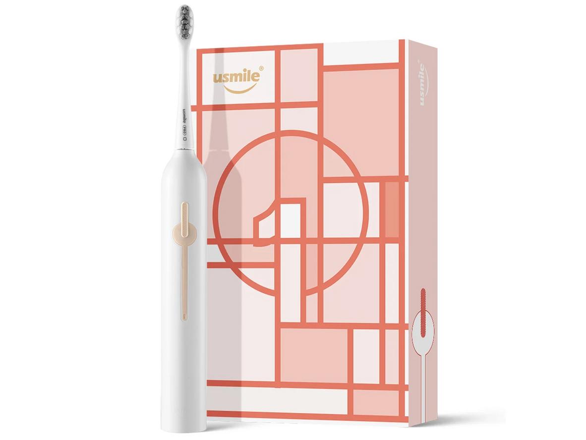 Cảm biến áp lực, IPX7 và sạc USB‑C