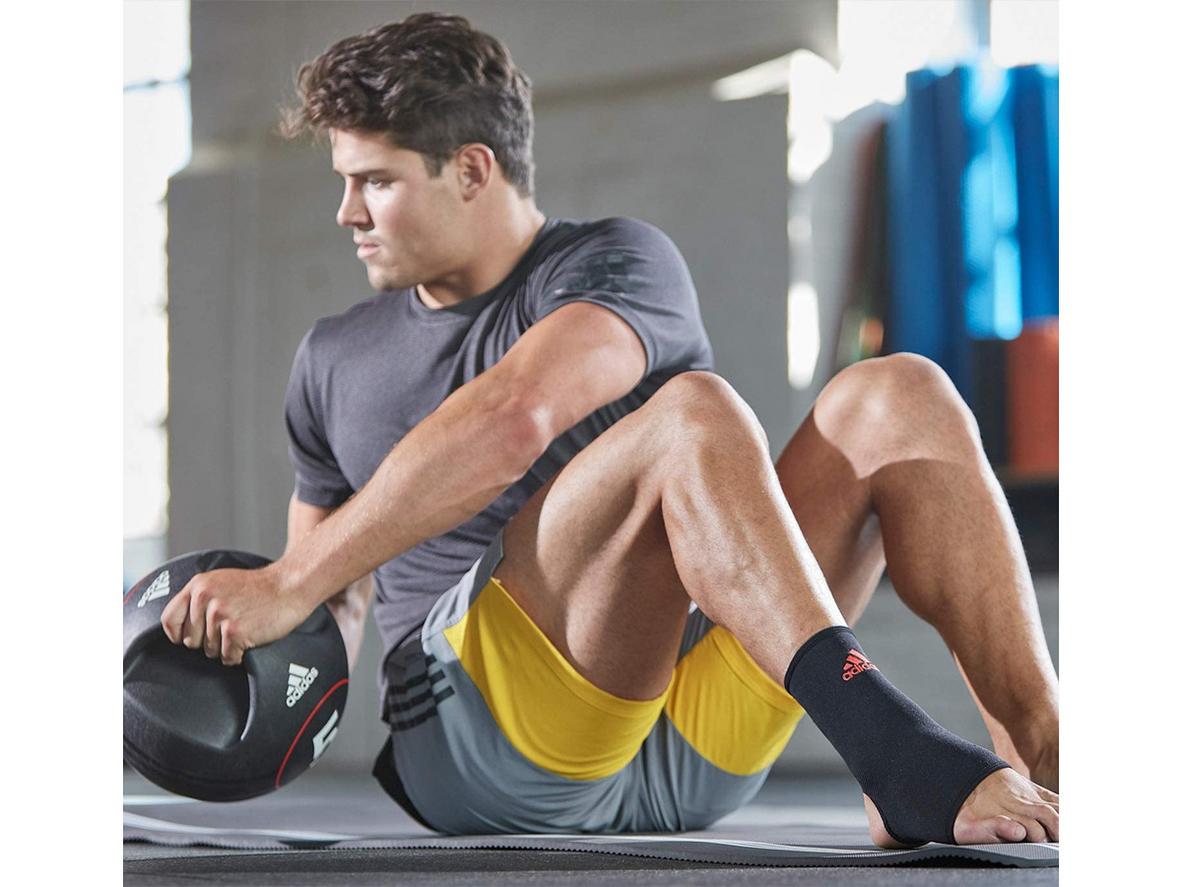 Nylon 85% + Elastane 15% - bền và co giãn