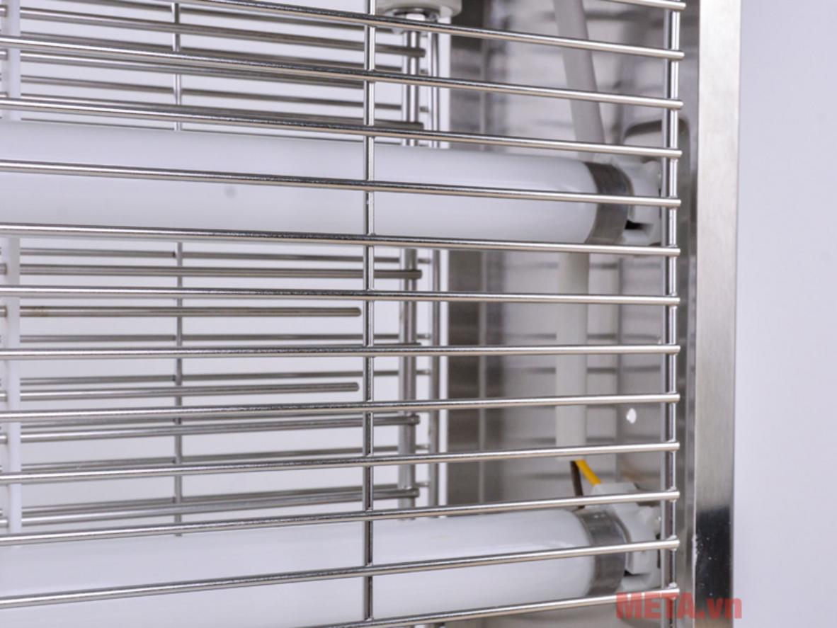 Vỏ Inox 304 chống rỉ, phù hợp môi trường ẩm.