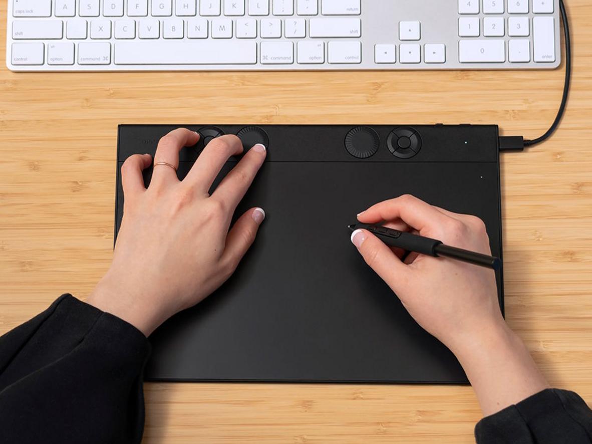 Vùng hoạt động 349 x 195 mm