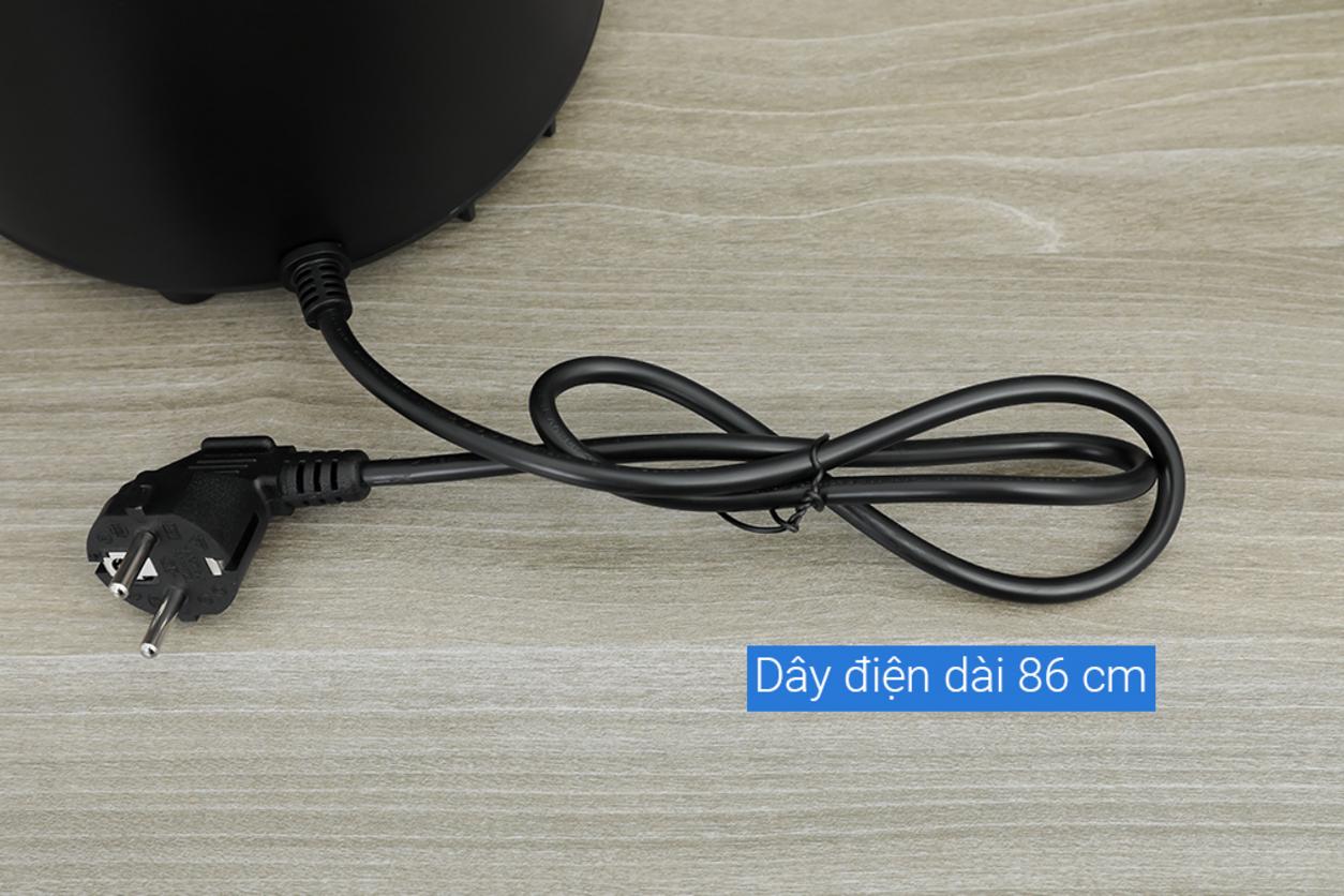 Lưỡi dao 6 cánh và công suất mạnh giúp xay mịn