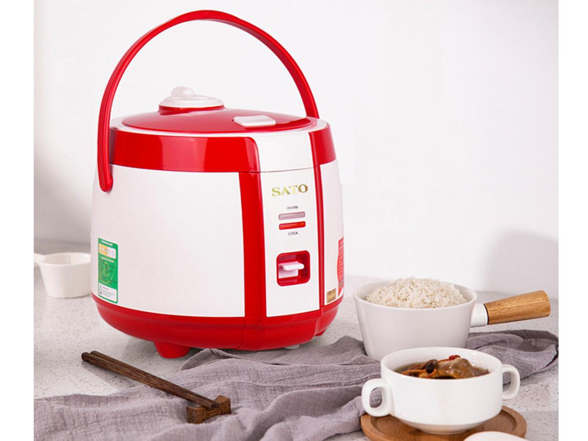 Xửng hấp kèm theo — hấp xôi, rau và nấu cháo tiện lợi.