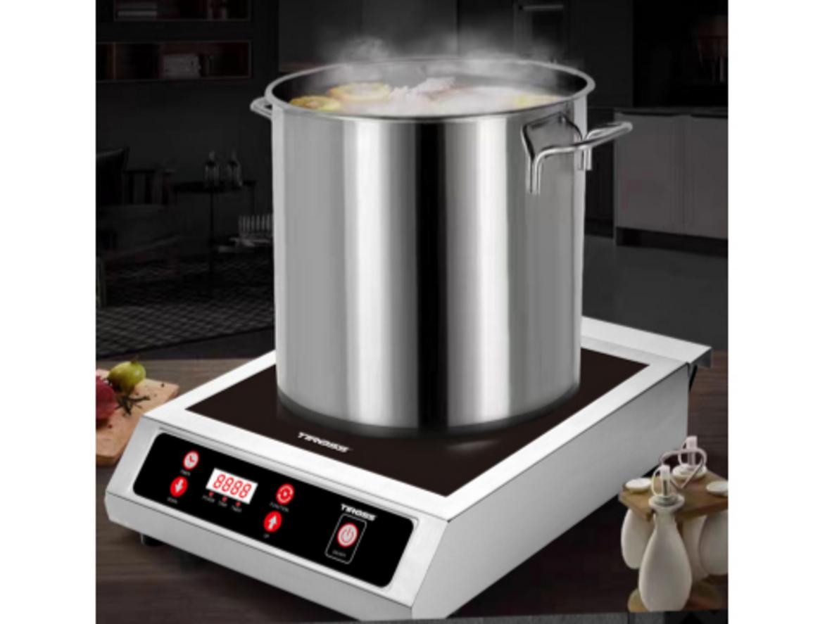 Điều khiển linh hoạt với 10 mức công suất, 10 mức nhiệt và hẹn giờ 4 tiếng.