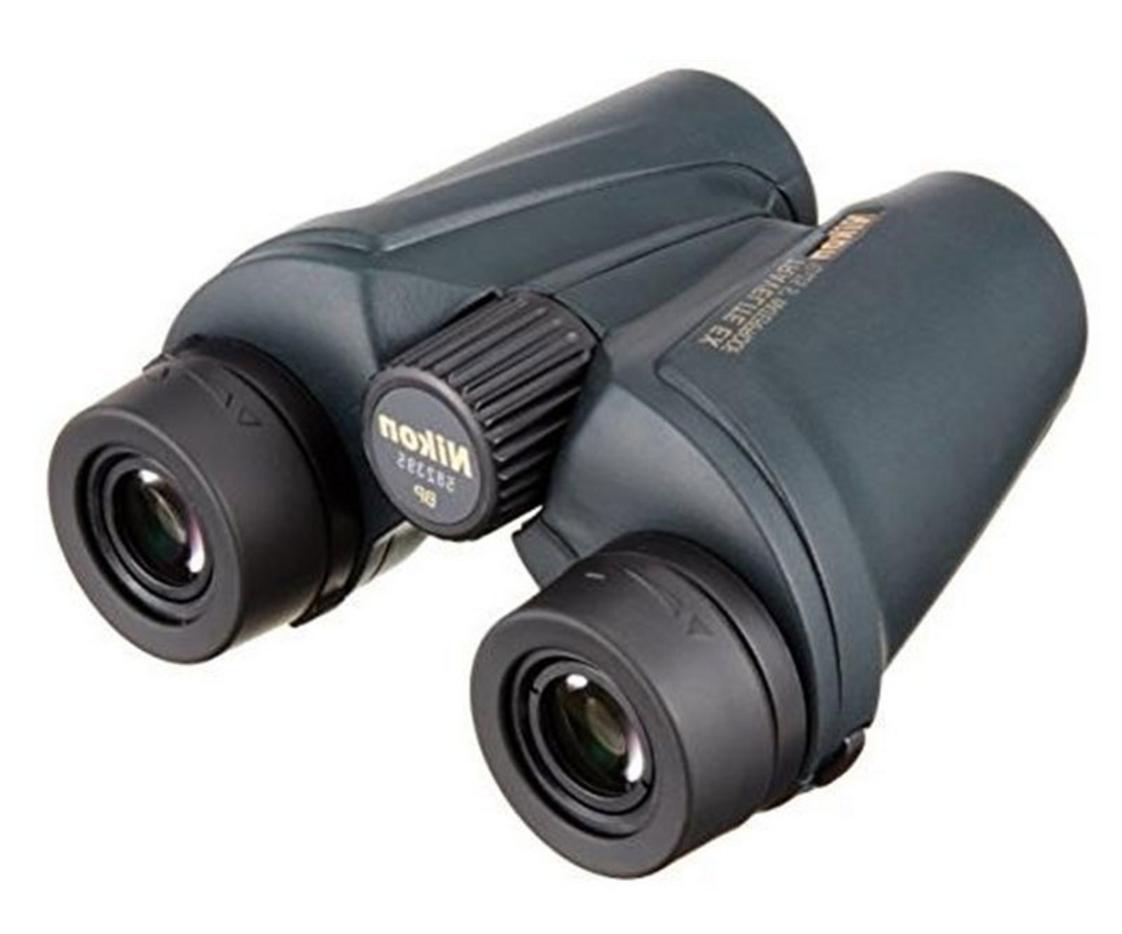 Cấu hình 10x25 cân bằng giữa độ mạnh và độ gọn.
