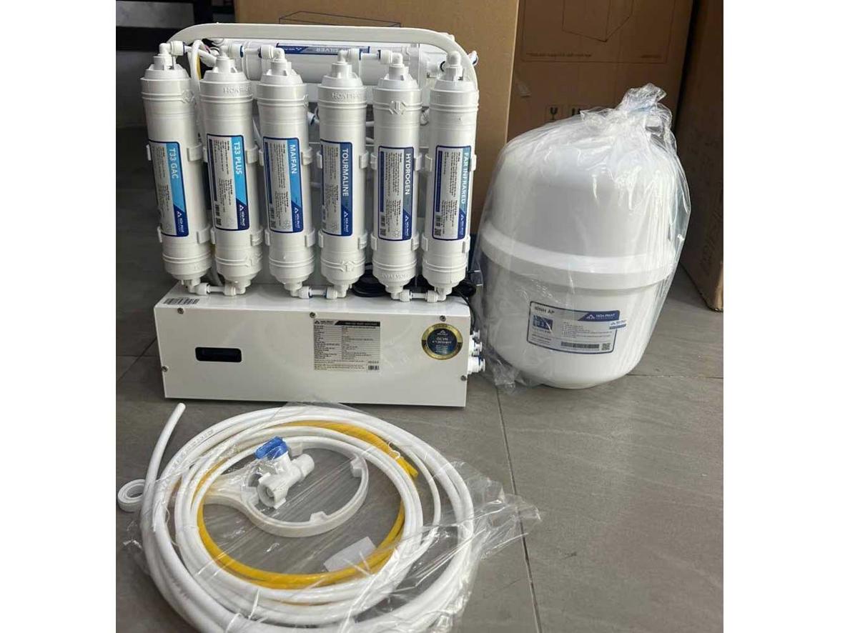 Hệ 11 lõi lọc của Hòa Phát HPU458