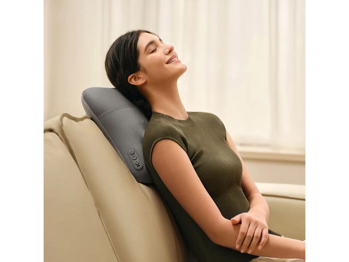 20 đầu massage 4D mô phỏng thao tác nhào bóp sâu