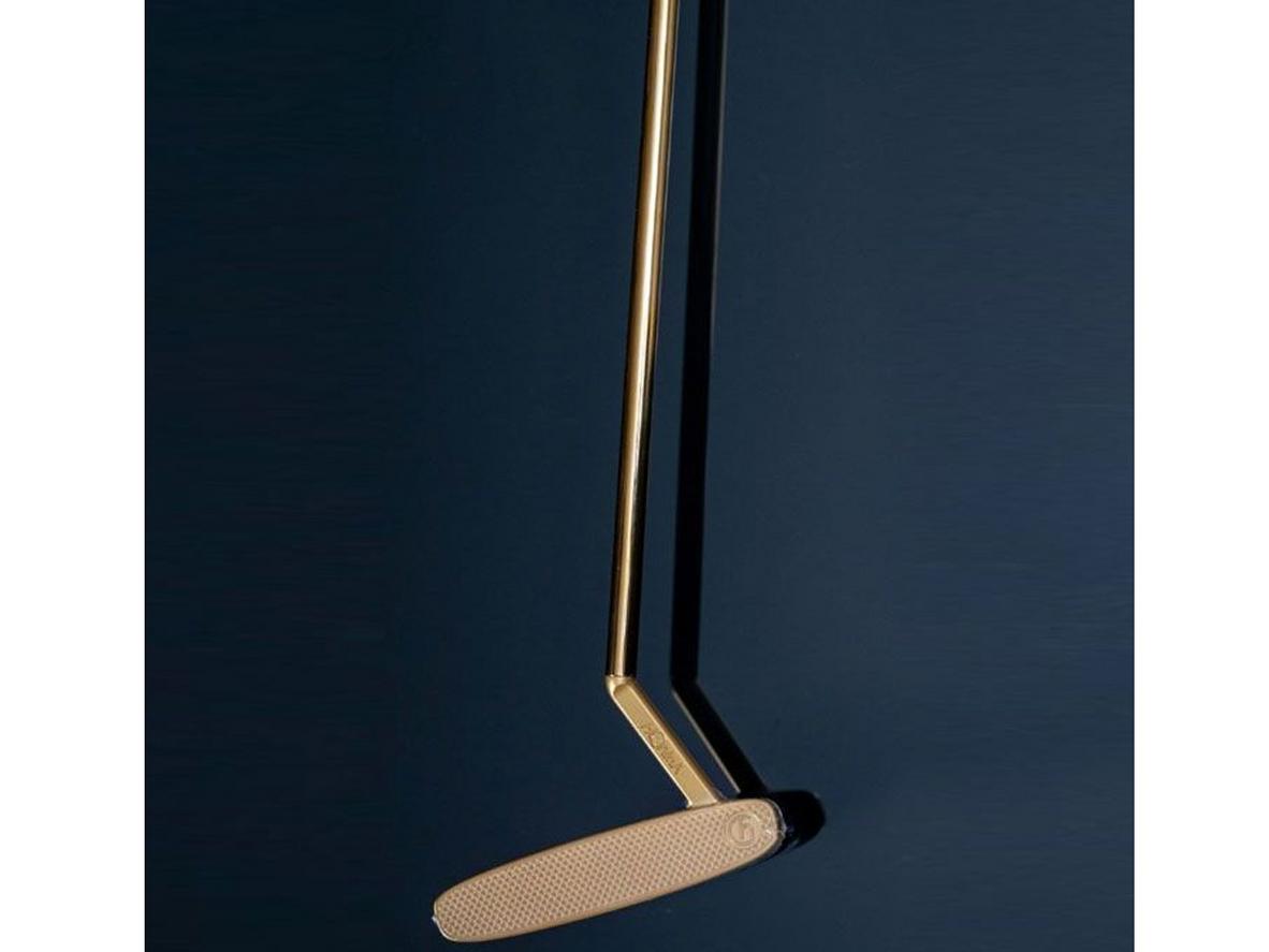 34 inch giúp setup cân bằng hơn khi putting.