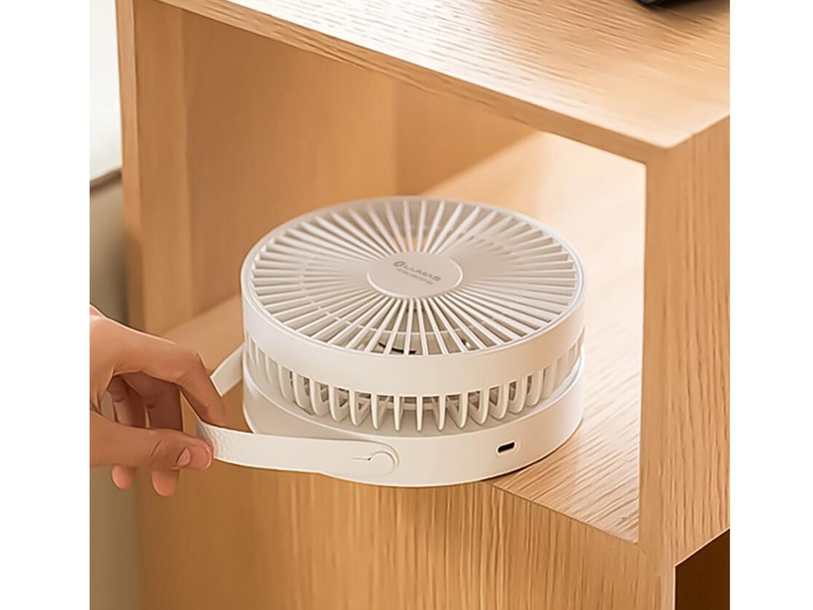 5 cấp gió và 7 cánh quạt cho trải nghiệm mát dễ chịu.