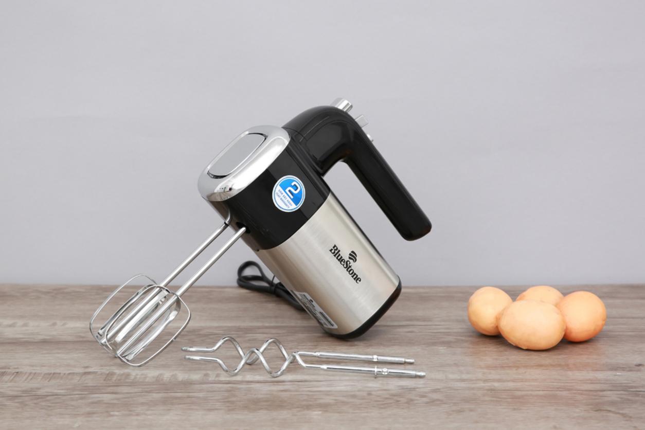 5 tốc độ giúp kiểm soát tốt khi đánh trứng và trộn bột.