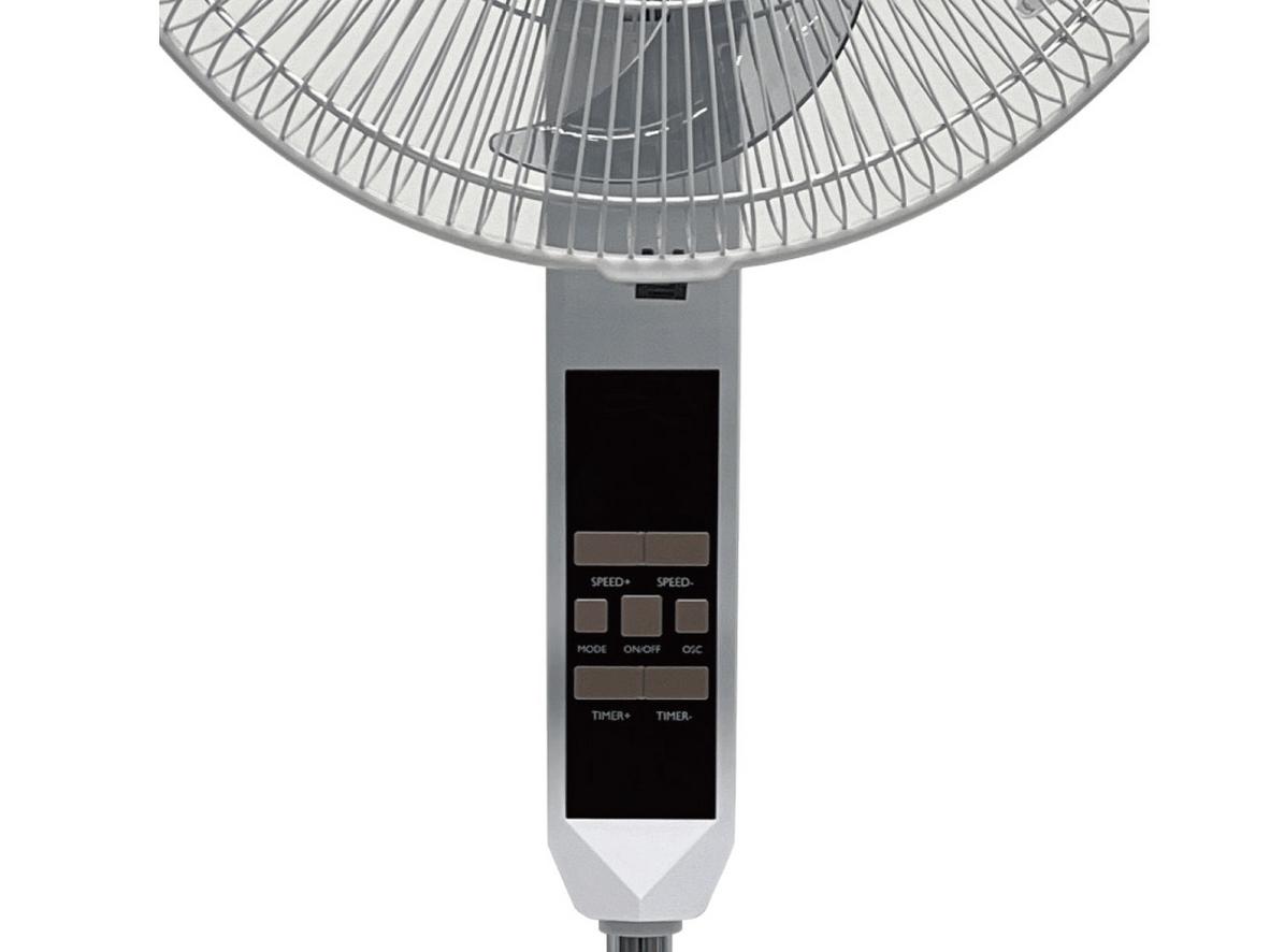 6 cánh quạt giúp luồng gió rộng và đều hơn.