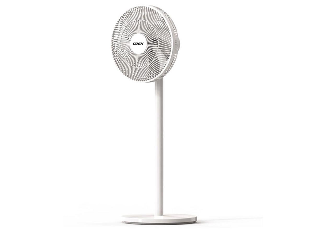 7 cánh quạt kép giúp gió mạnh và tản đều