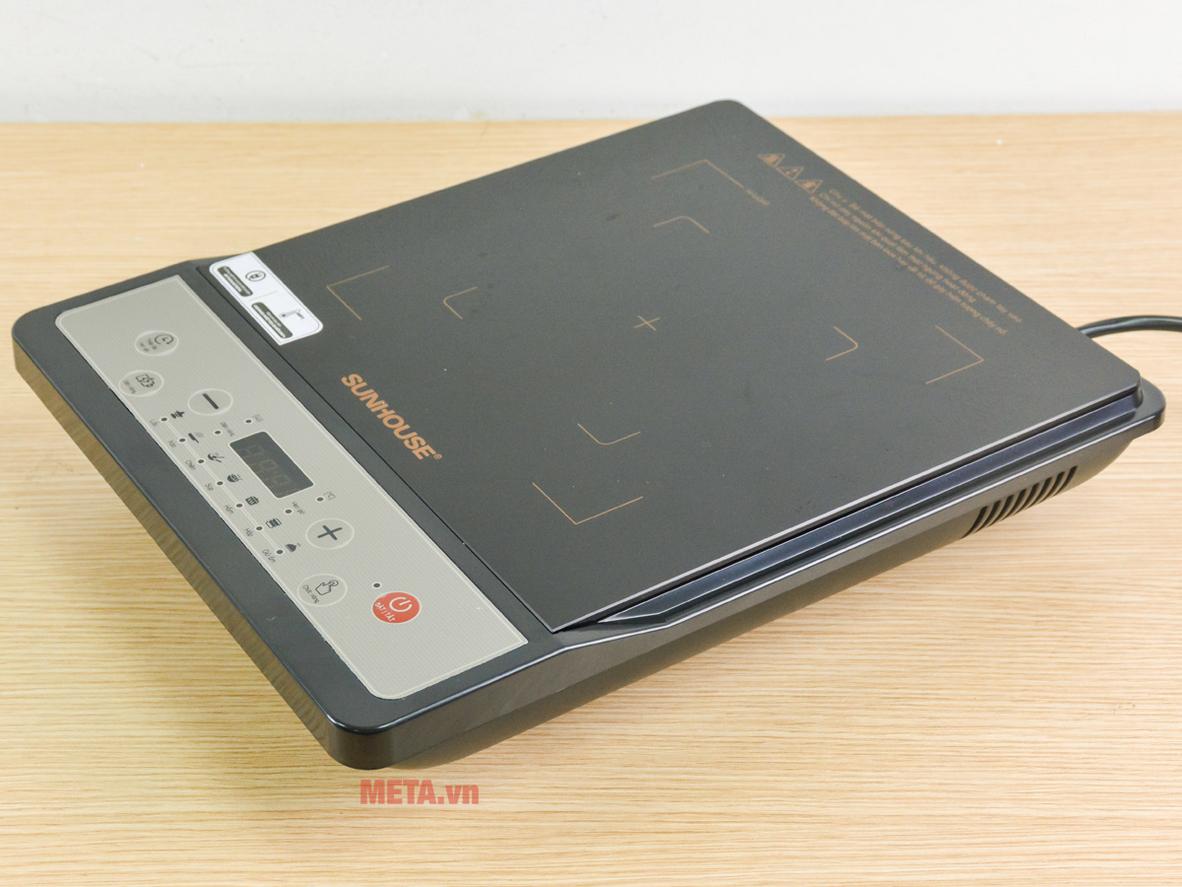 7 chế độ nấu tự động giúp thao tác nhanh, dễ hiểu và tiện cho nhiều món.