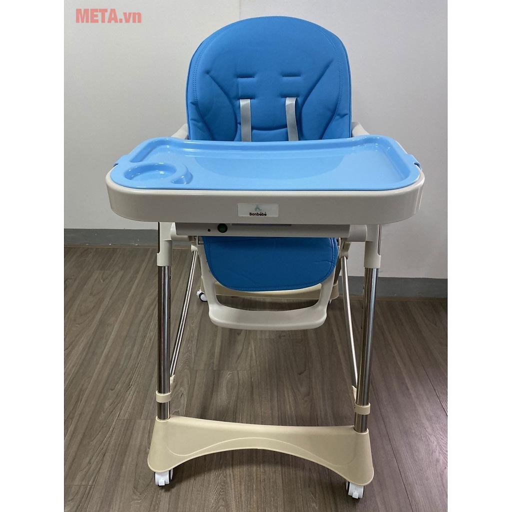 7 mức độ cao giúp linh hoạt theo bàn ăn và tư thế sử dụng.